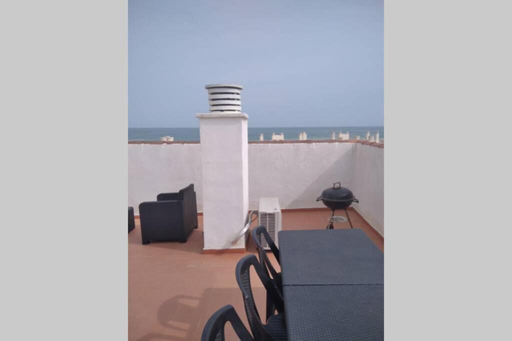 Appartamento Con Piscinas Y Terrazas Винарос Экстерьер фото